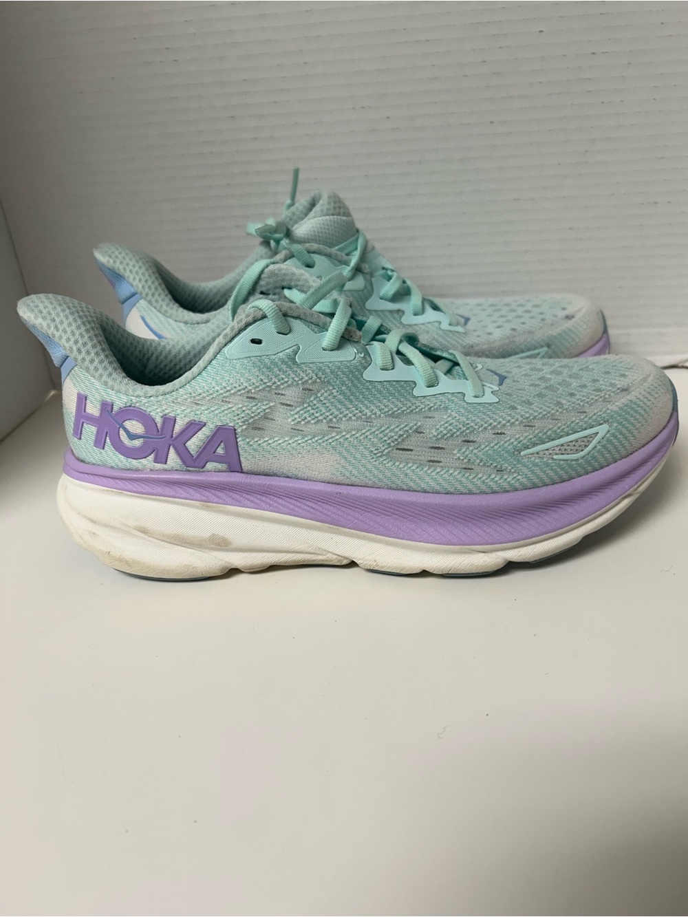 HOKA Clifton 9 Women's Running Shoes Size 10 B Mint Green Purple EUC - Picture 2 of 7